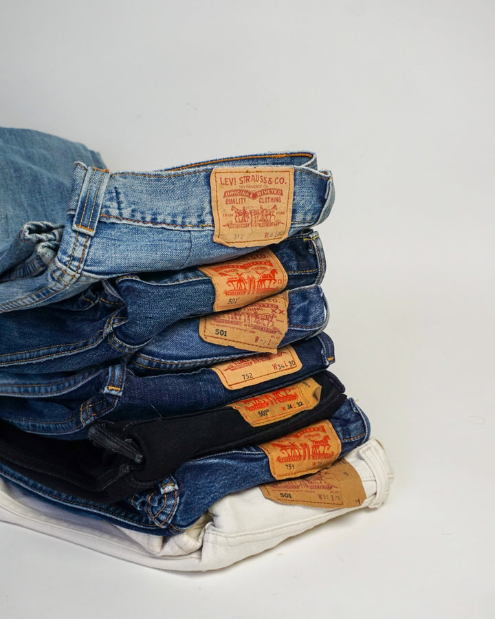 Sustainable Fashion: Why Vintage Clothing is the Eco-Friendly Choice