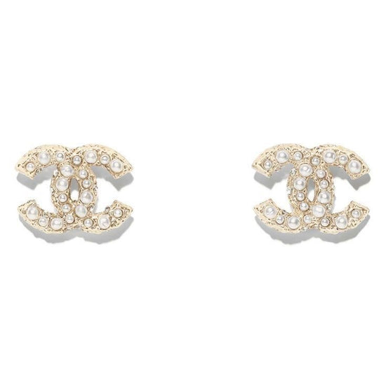 STATEMENT EARRINGS